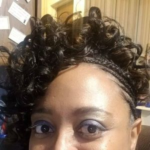 Meet your Posher, Veronica